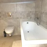Casa Leone Affittacamere 3*