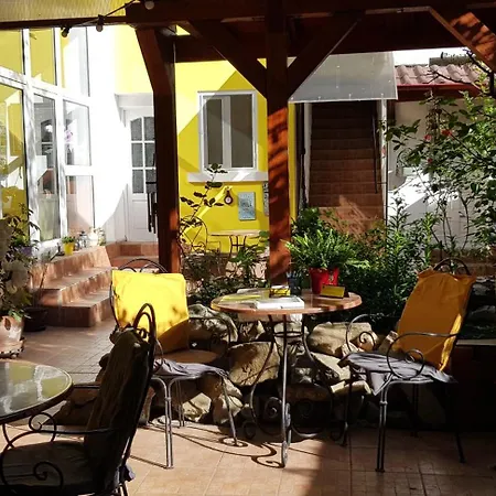 Casa Leone 3*
