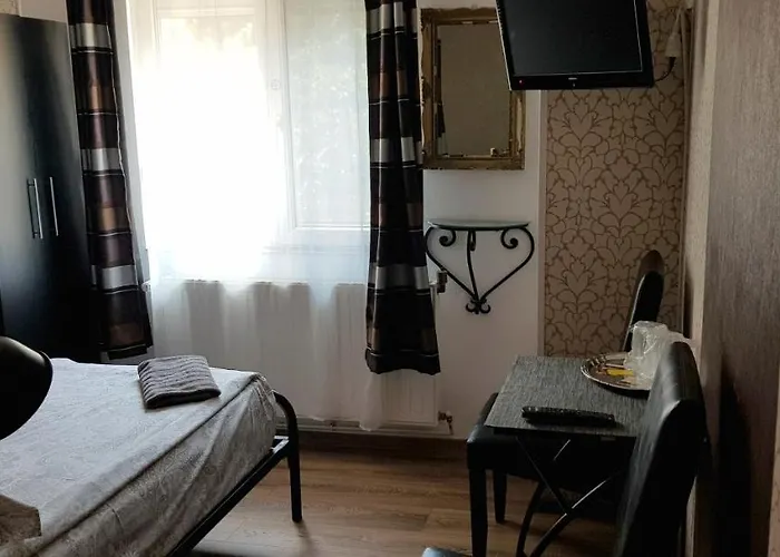 Casa Leone Guest house 3*