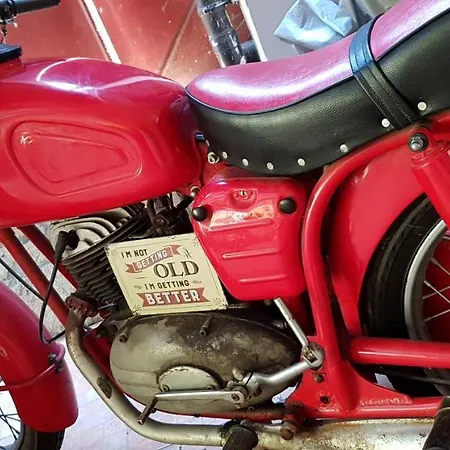 בית הארחה Casa Leone 3*