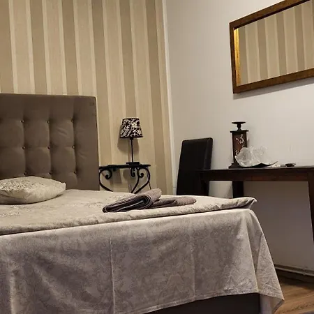 בית הארחה Casa Leone 3*