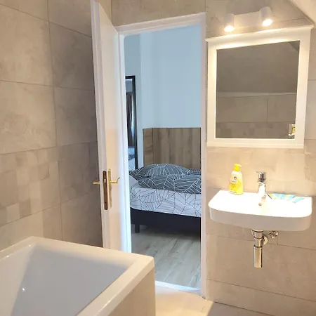 בית הארחה Casa Leone 3*